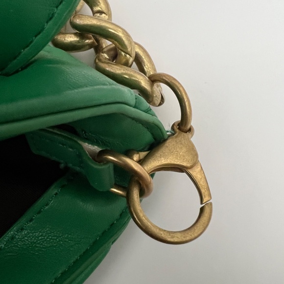 ZARA (SOLD OUT) QUILTED CHAIN BAG - Picture 8 of 12